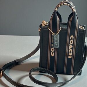 👜 Coach Smith Mini Tote – Signature Jacquard & Pebble Leather | NWT